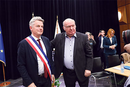 Le communiste Fabien Roussel élu maire