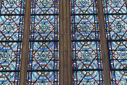 Cathédrale de Paris : les vitraux de la discorde